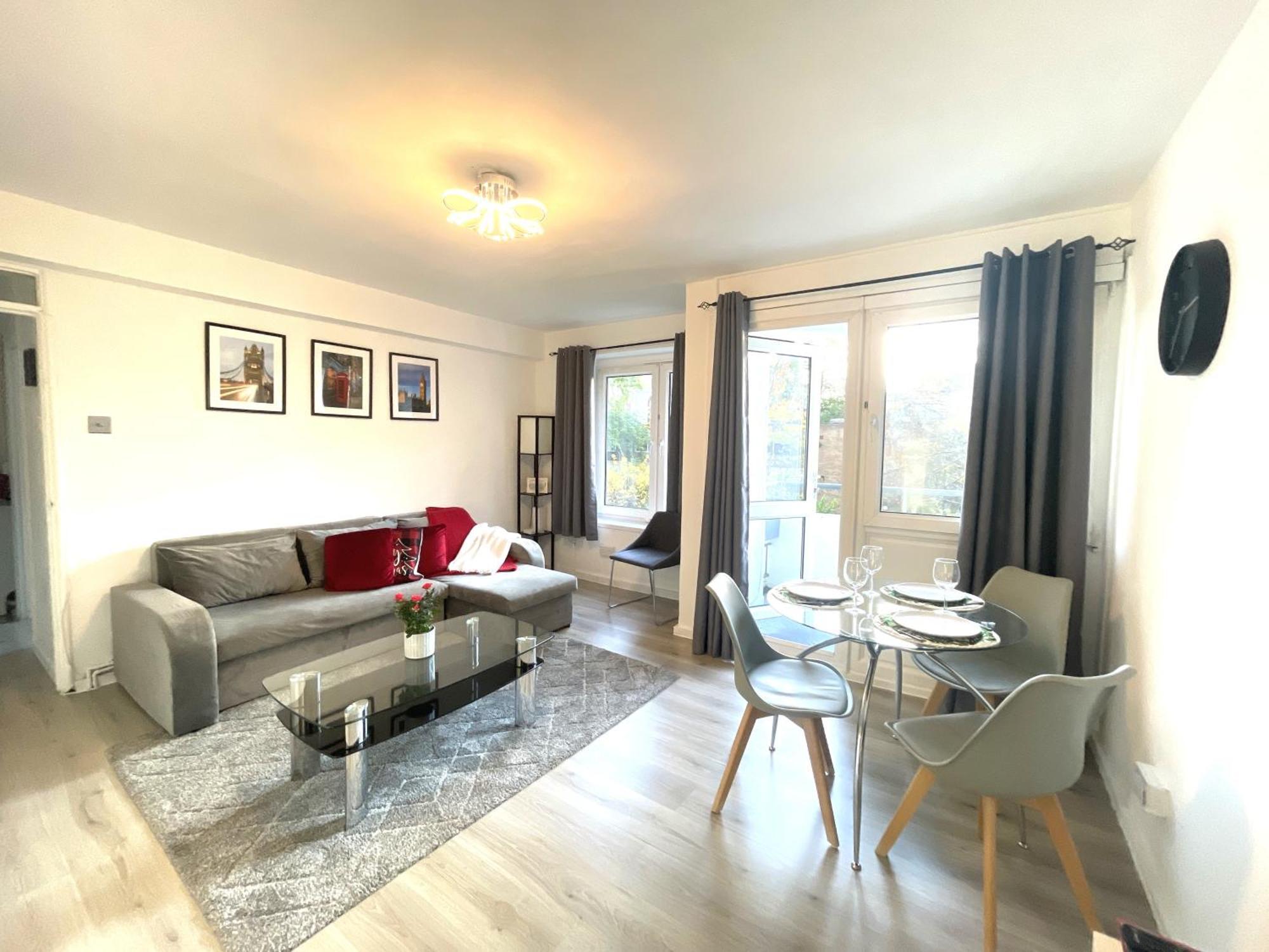 Comfortable Flat Near To Apartament *